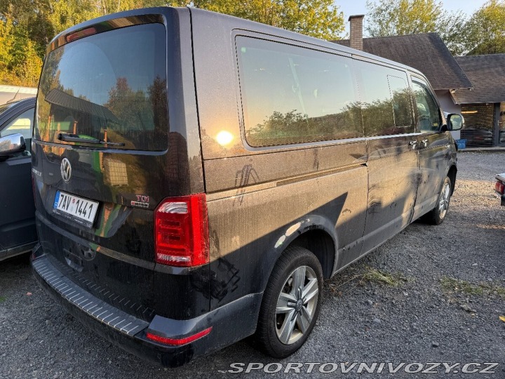Volkswagen Ostatní modely Caravelle 2,0 T6 4motion Long 2017