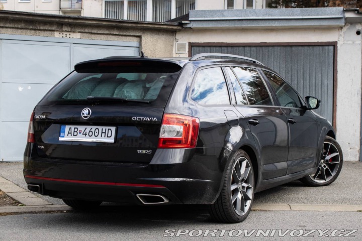 Škoda Octavia RS Combi 2.0 TDI RS 4x4 DSG 2016