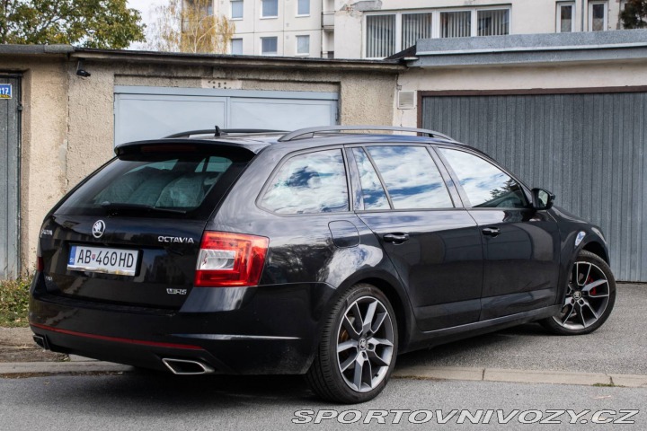 Škoda Octavia RS Combi 2.0 TDI RS 4x4 DSG 2016