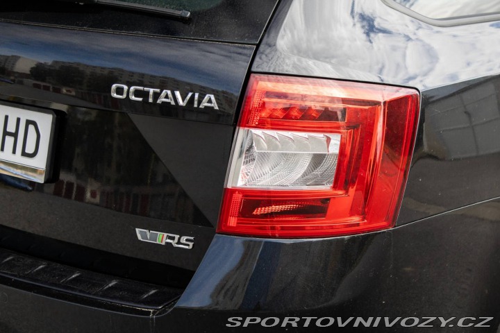 Škoda Octavia RS Combi 2.0 TDI RS 4x4 DSG 2016