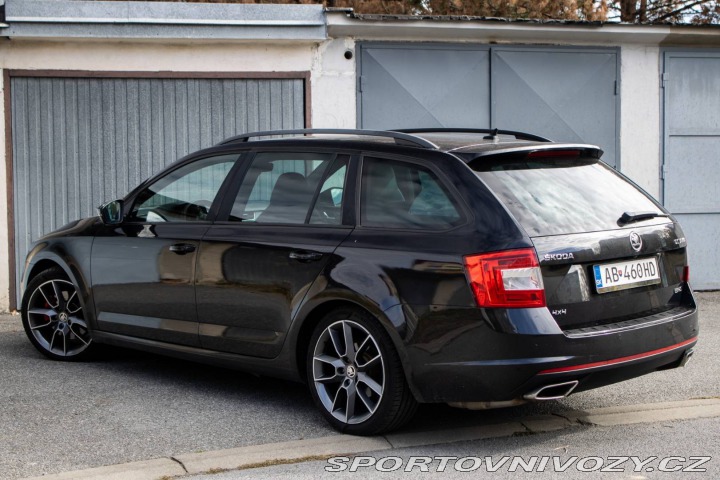Škoda Octavia RS Combi 2.0 TDI RS 4x4 DSG 2016