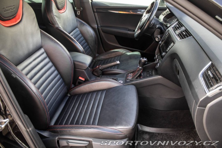 Škoda Octavia RS Combi 2.0 TDI RS 4x4 DSG 2016