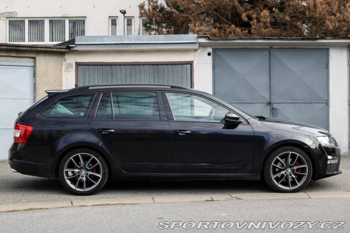 Škoda Octavia RS Combi 2.0 TDI RS 4x4 DSG 2016