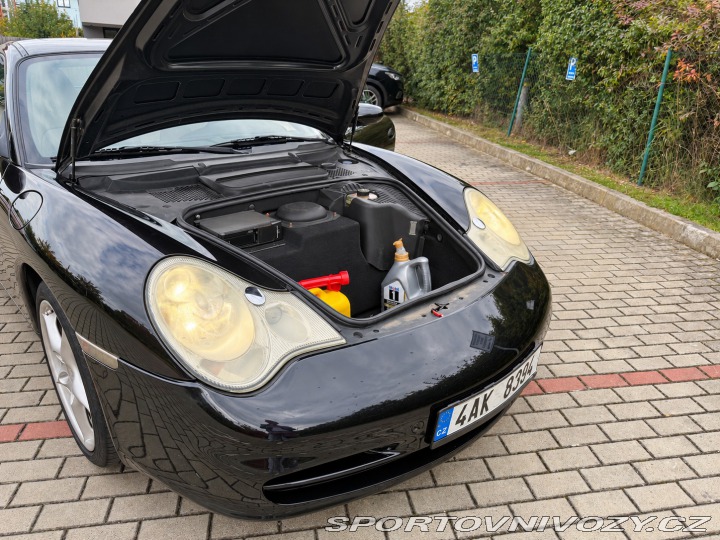 Porsche 911 Porsche 911 Carrera 4 2002