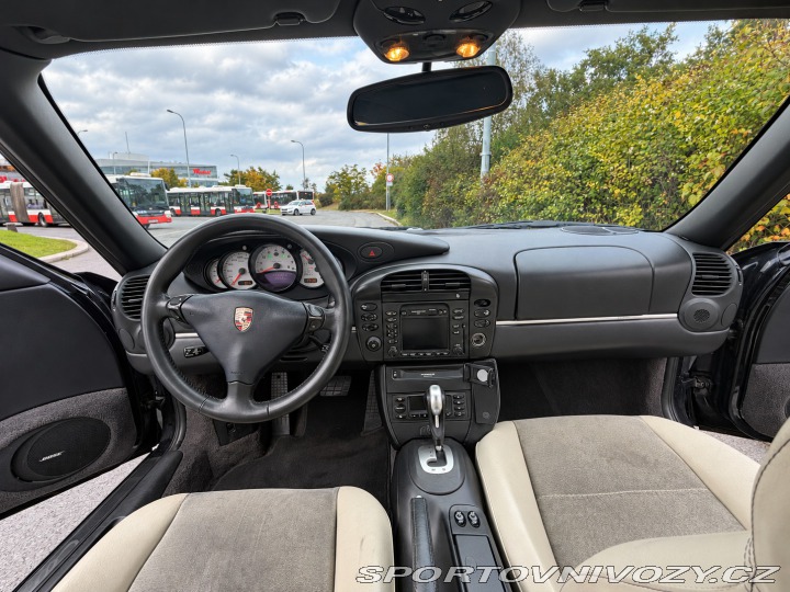 Porsche 911 Porsche 911 Carrera 4 2002