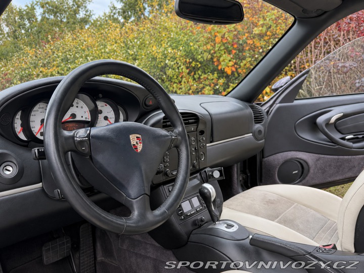 Porsche 911 Carrera 4 996 2002