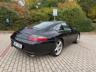 Porsche 911 Porsche 911 Carrera 4 2002