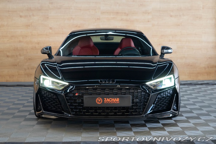Audi R8 2024