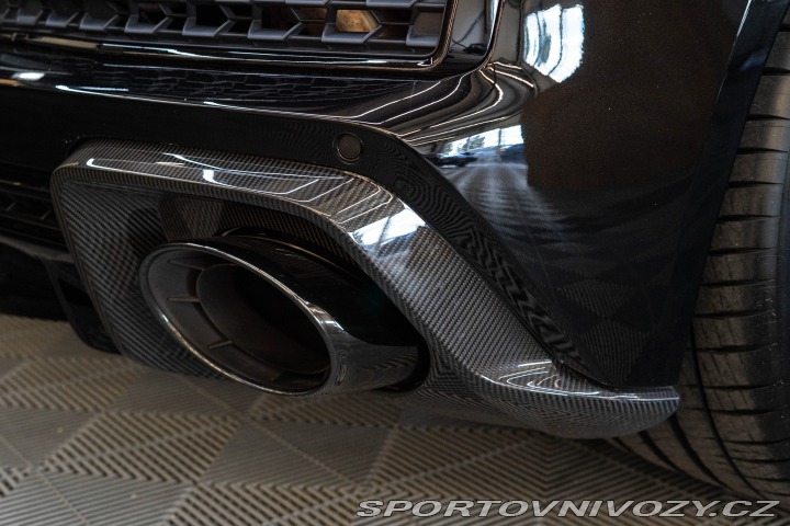 Audi R8 2024