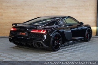 Audi R8 2024