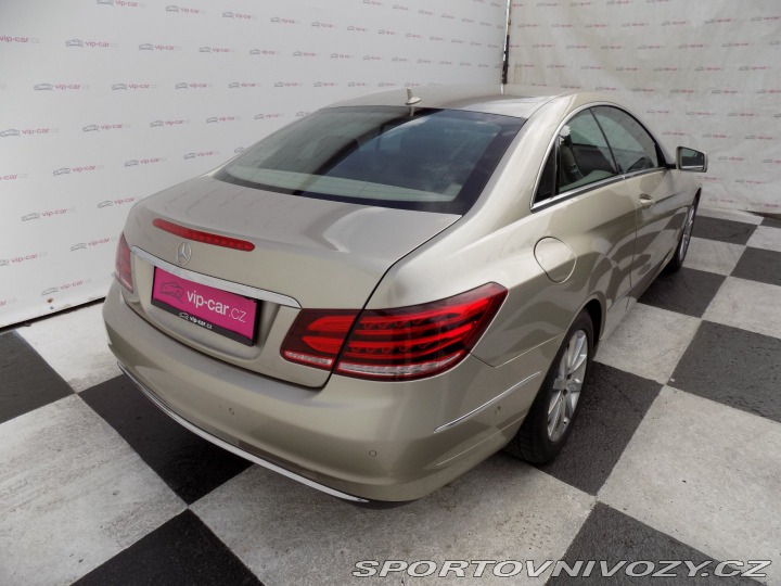 Mercedes-Benz E 220d Coupé/Full-Led/NAVI/ 2014