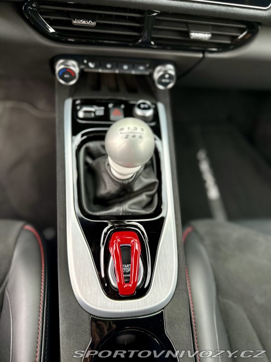 Lotus Emira 3.5L V6 Manuál First Edit 2023