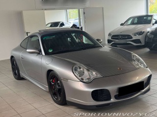 Porsche 911 Carrera 4