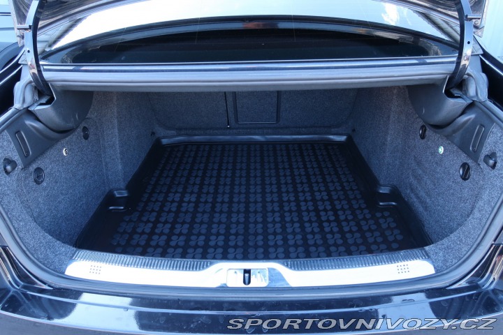 Škoda Superb Laurin&Klement 3.6 FS 2013