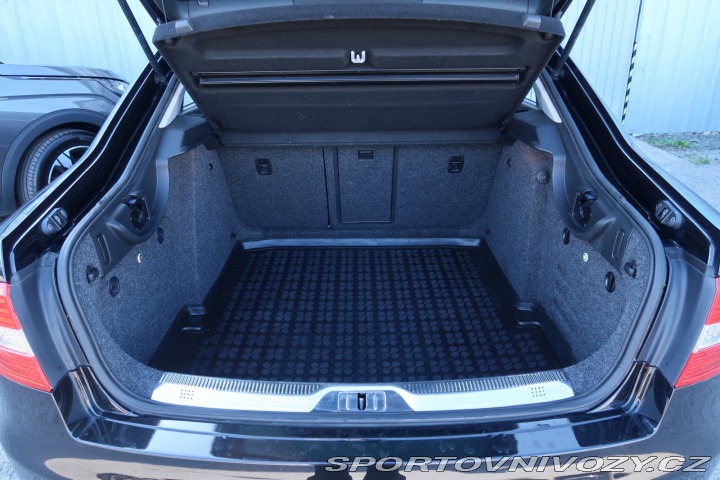 Škoda Superb Laurin&Klement 3.6 FS 2013