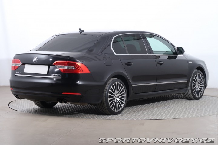 Škoda Superb Laurin&Klement 3.6 FS 2013