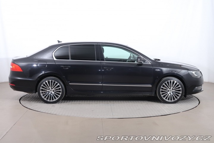 Škoda Superb Laurin&Klement 3.6 FS 2013