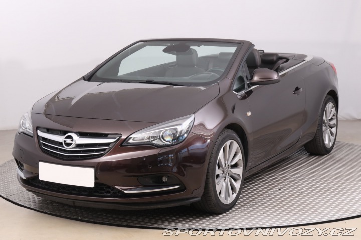 Opel Cascada 1.6 SIDI Turbo 2015