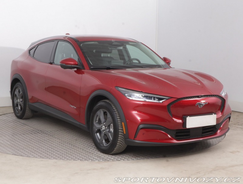 Ford Mustang Mach-E Standard Range RW