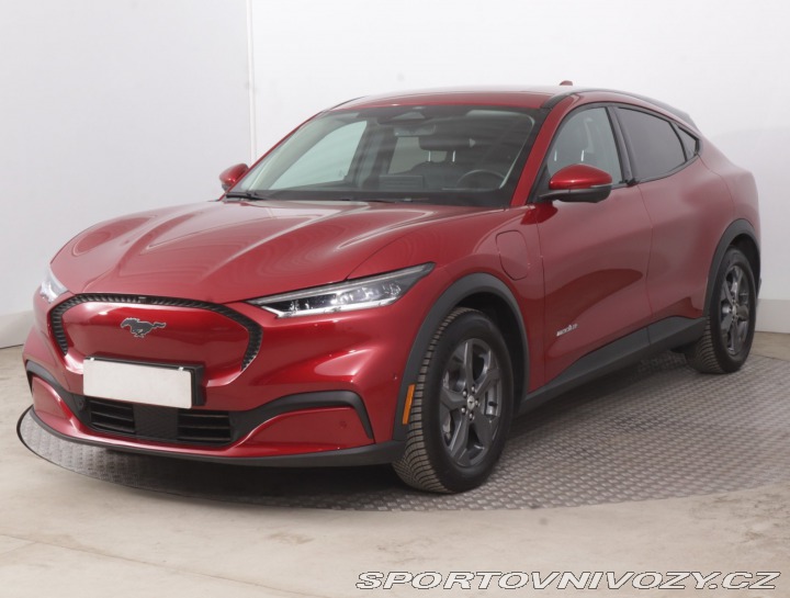 Ford Mustang Mach-E Standard Range RW 2021