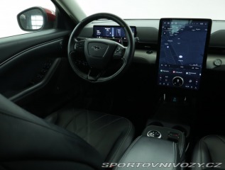 Ford Mustang Mach-E Standard Range RW 2021