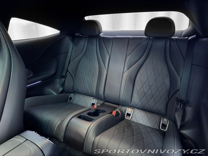 Mercedes-Benz Ostatní modely 4MATIC+ PERFORMANCE, PANO 2026
