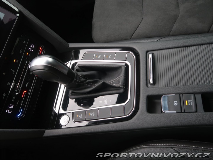 Volkswagen Arteon 2,0 TDI SB R-Line DSG 110 2023
