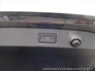 Volkswagen Arteon 2,0 TDI SB R-Line DSG 110 2023