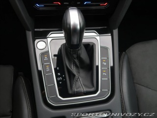 Volkswagen Arteon 2,0 TDI SB R-Line DSG 110 2023