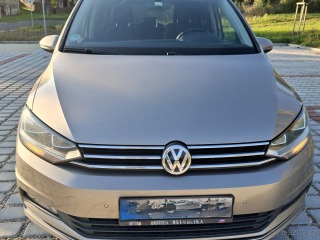 Volkswagen  Touran 2,0   TDi Highline – 2017
