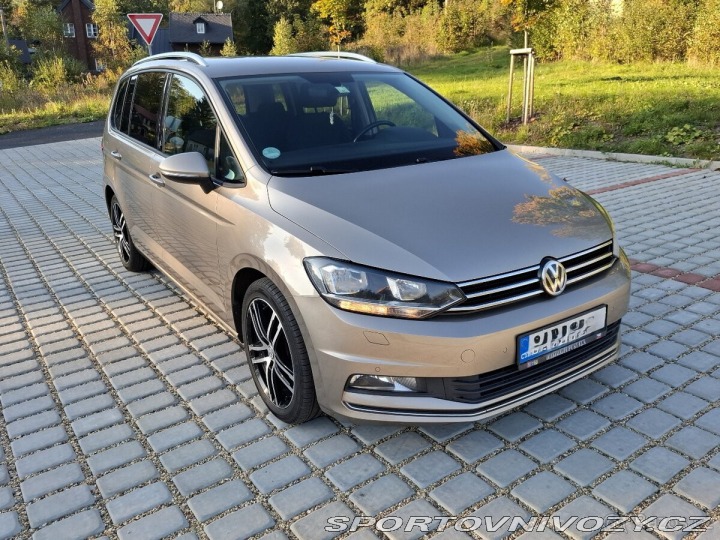 Volkswagen Ostatní modely Touran 2,0   TDi Highline – 2017 2017