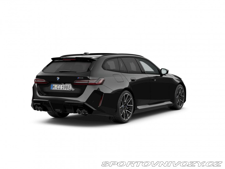 BMW M5 Touring 2026