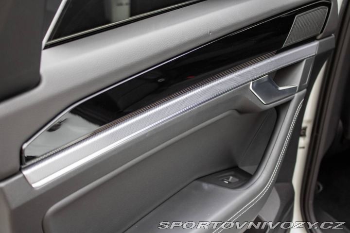 Volkswagen Ostatní modely Touareg 3.0 TDI R-Line 210kW Tip 2021