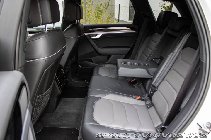 Volkswagen Ostatní modely Touareg 3.0 TDI R-Line 210kW Tip 2021