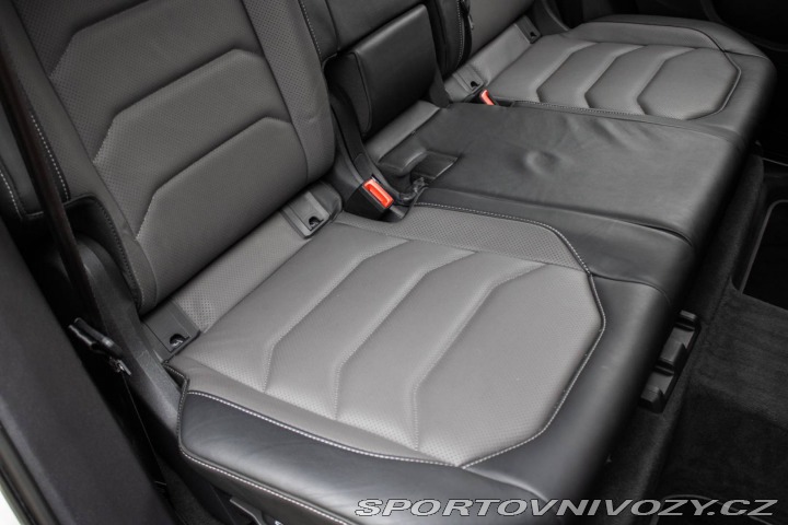 Volkswagen Ostatní modely Touareg 3.0 TDI R-Line 210kW Tip 2021