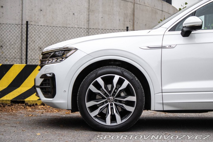 Volkswagen Ostatní modely Touareg 3.0 TDI R-Line 210kW Tip 2021