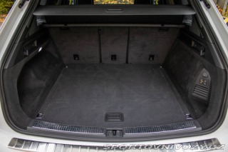 Volkswagen Ostatní modely Touareg 3.0 TDI R-Line 210kW Tip 2021