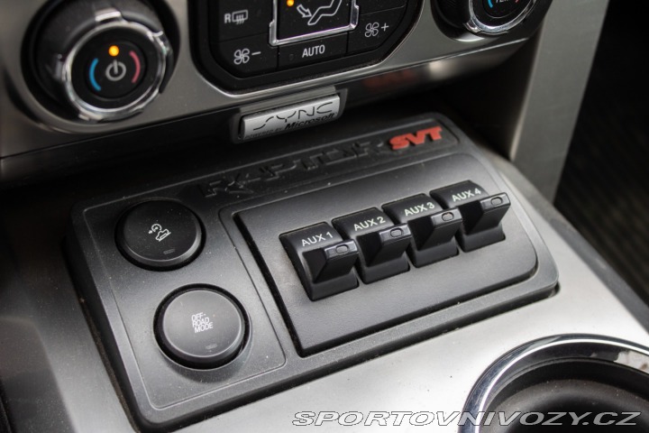 Ford Ostatní modely F-150 Raptor SVT 6.2 V8 4x4 Su 2013