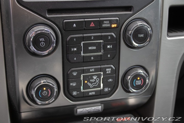 Ford Ostatní modely F-150 Raptor SVT 6.2 V8 4x4 Su 2013