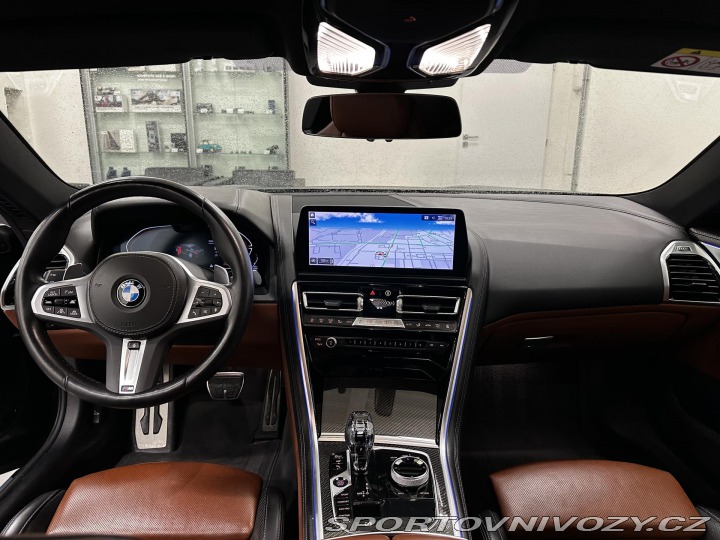 BMW 8 840d xDrive Coupé M Sport 2022