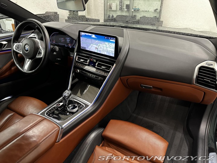 BMW 8 840d xDrive Coupé M Sport 2022