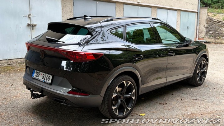 Cupra Formentor 1.5 TSI man,tažné,19,ACC 2022