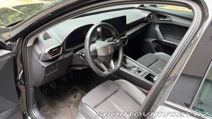 Cupra Formentor 1.5 TSI man,tažné,19,ACC 2022