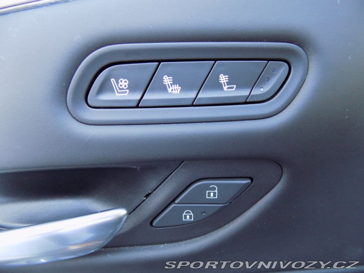 Ostatní značky Ostatní modely Cadillac Escalade 6.2/V8/4WD/Sport Platinum 2022