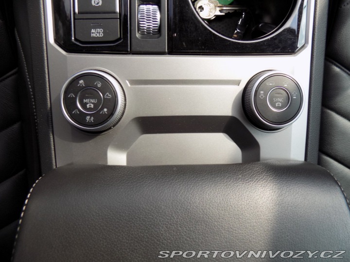 Volkswagen Ostatní modely Touareg 3.0TDI/R-Line/4x4/AT/Matr 2018