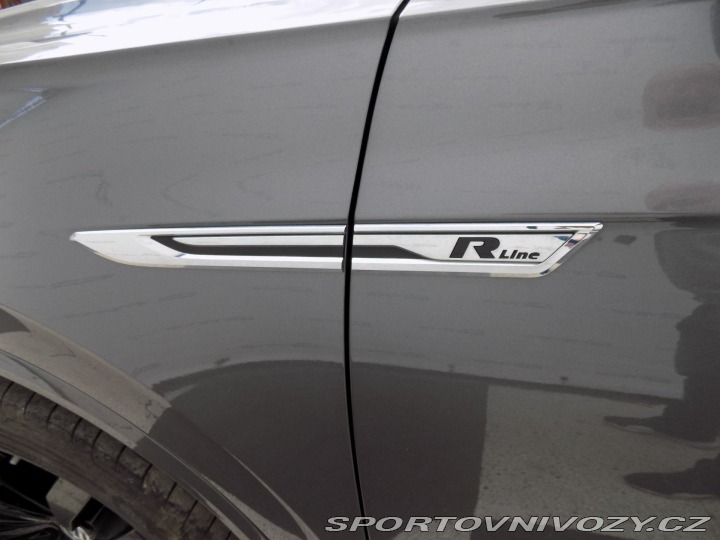 Volkswagen Ostatní modely Touareg 3.0TDI/R-Line/4x4/AT/Matr 2018
