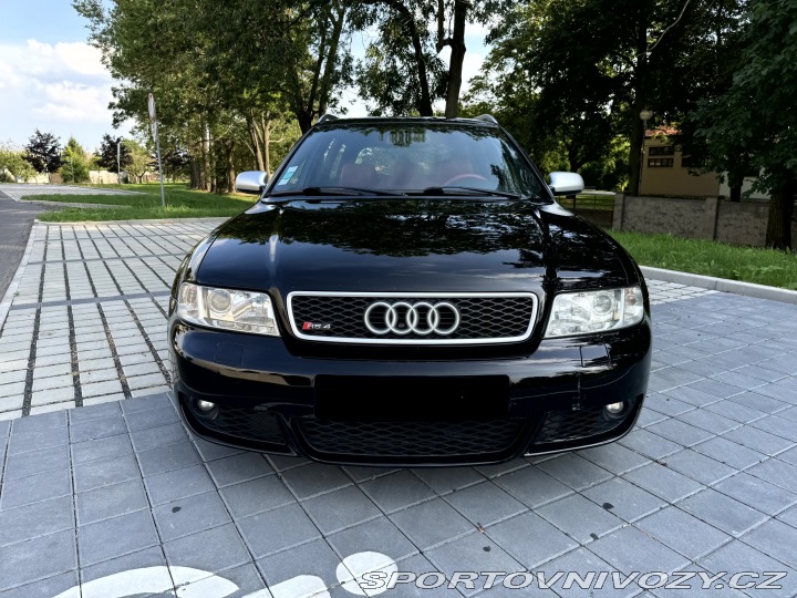Audi RS4 RS4 B5 2001