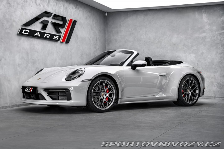 Porsche Ostatní modely Sport Chrono, výfuky, ven 2023