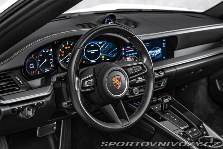 Porsche Ostatní modely Sport Chrono, výfuky, ven 2023