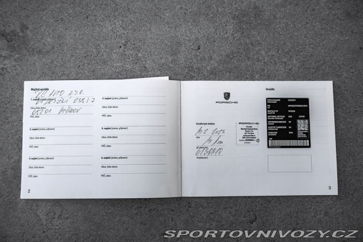 Porsche Ostatní modely Sport Chrono, výfuky, ven 2023